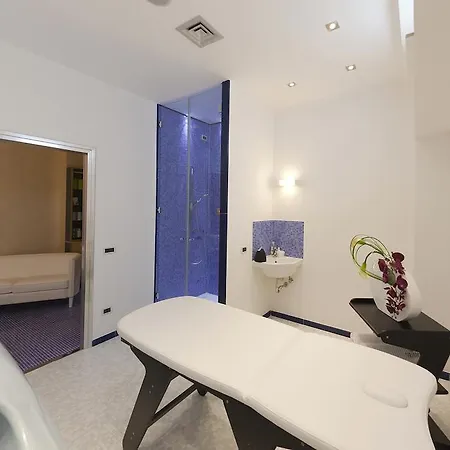 Park Tyrrenian ホテル