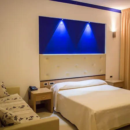 ホテル Park Tyrrenian 4*