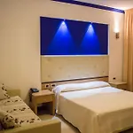 Ξενοδοχείο Park Tyrrenian 4*