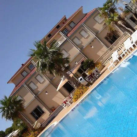 Park Tyrrenian 4* 아망테