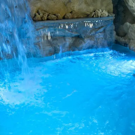 Park Tyrrenian 아망테