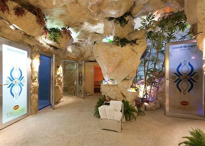 Hotel Park Tyrrenian